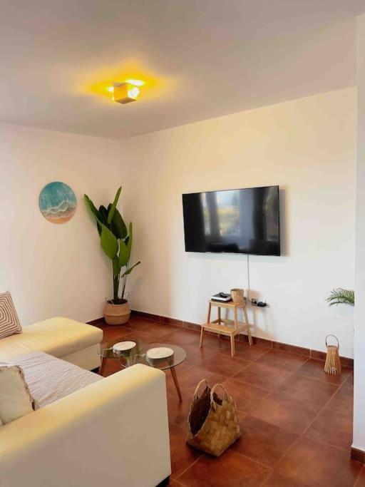 Apartamento Casa Bamboo Corralejo, Espacioso, Piscina Y Parking Eksteriør billede