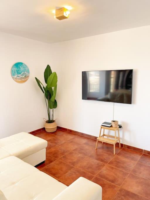 Apartamento Casa Bamboo Corralejo, Espacioso, Piscina Y Parking Eksteriør billede