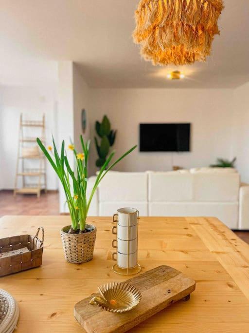 Apartamento Casa Bamboo Corralejo, Espacioso, Piscina Y Parking Eksteriør billede
