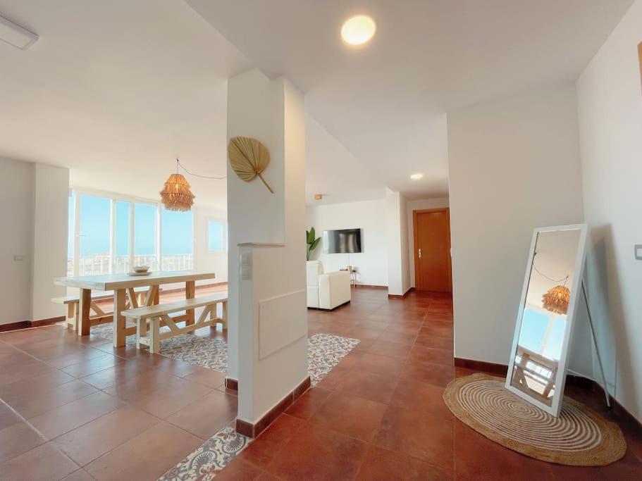 Apartamento Casa Bamboo Corralejo, Espacioso, Piscina Y Parking Eksteriør billede